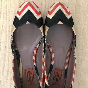 Missoni Zigzag Flats  Size 37.5 / US 7; great condition!
